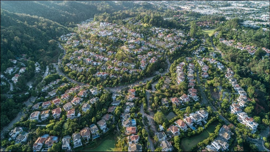 Quelle est la différence entre COS et coefficient d’emprise au sol CES ?